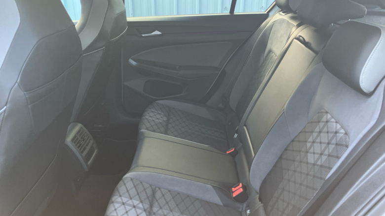 Volkswagen Golf 1.5 eTSI 150 R-Line 5dr DSG Petrol Hatchback